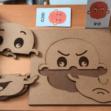 JUEGO DE LAS EMOCIONES