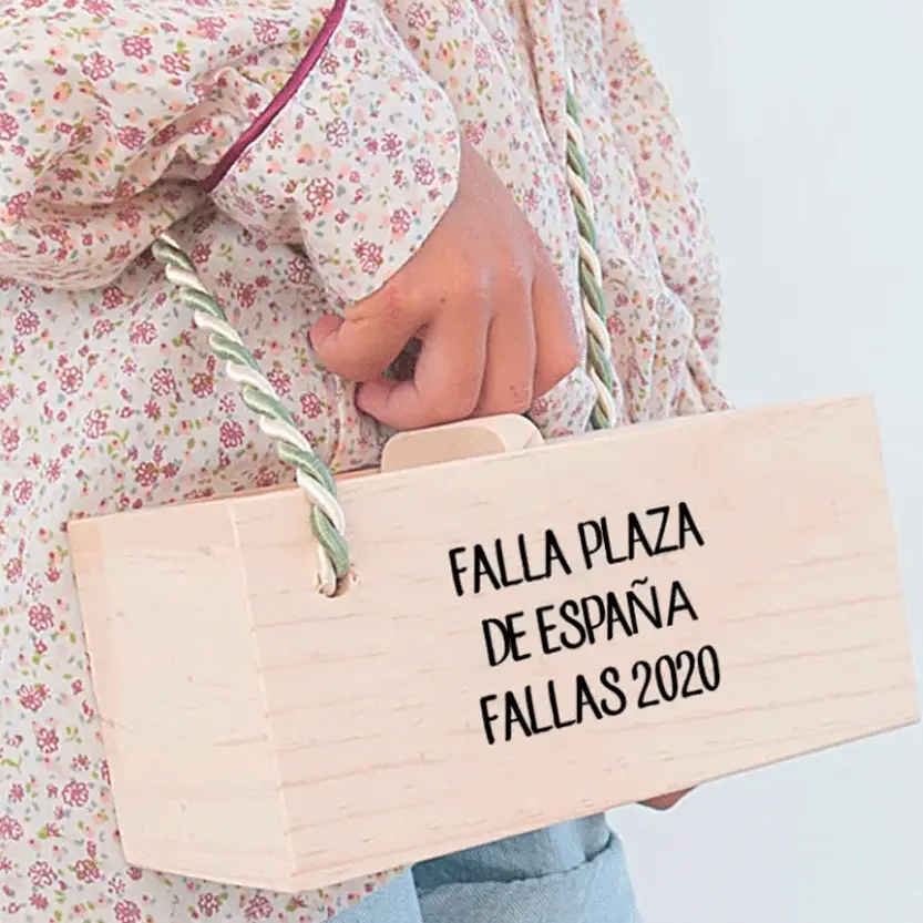 CAJA DE PETARDOS DE MADERA GRABADO LÁSER